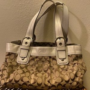 Coach Signature Soho Shoulder Bag